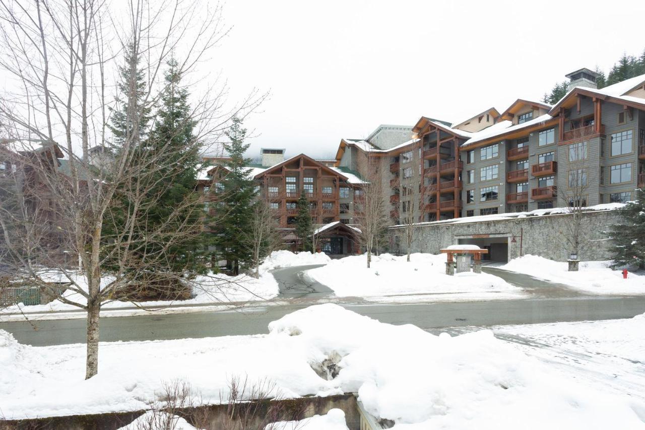 Lake Placid Lodge By Whiski Jack Вістлер Екстер'єр фото